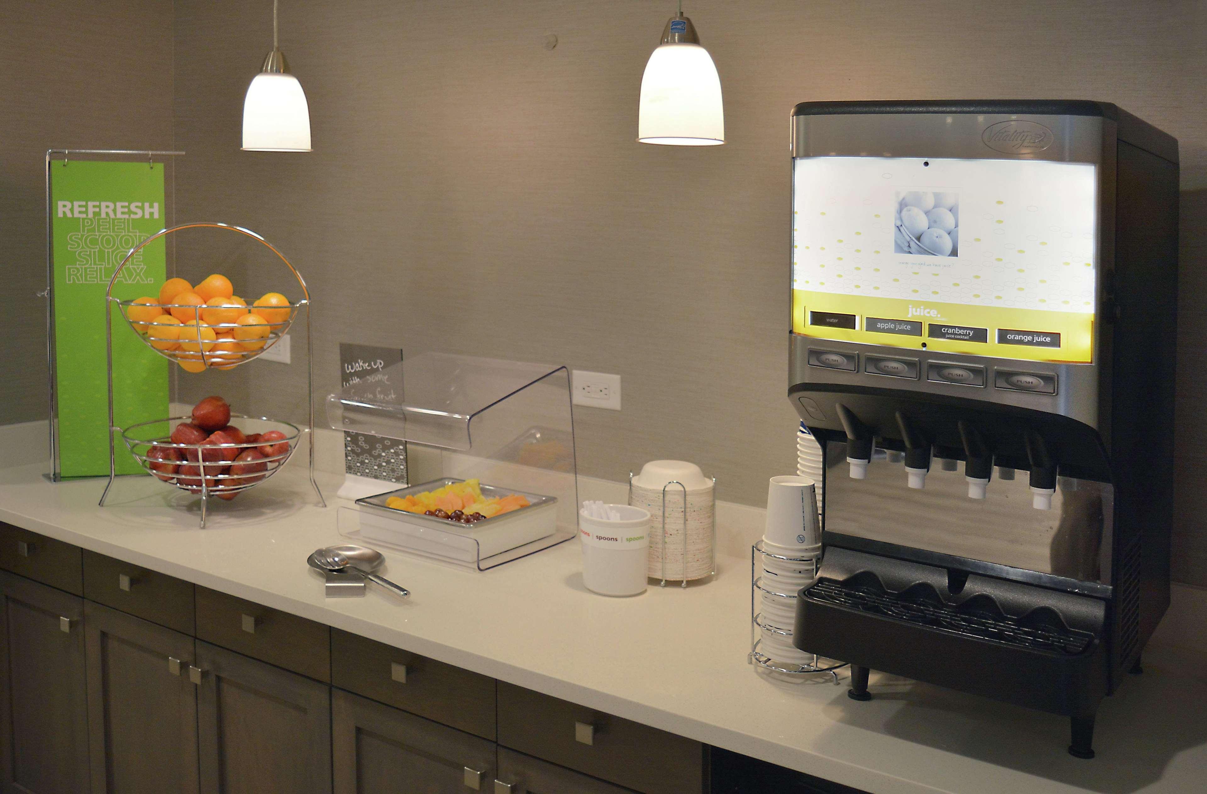 Hampton Inn & Suites Philadelphia/Media Exteriör bild