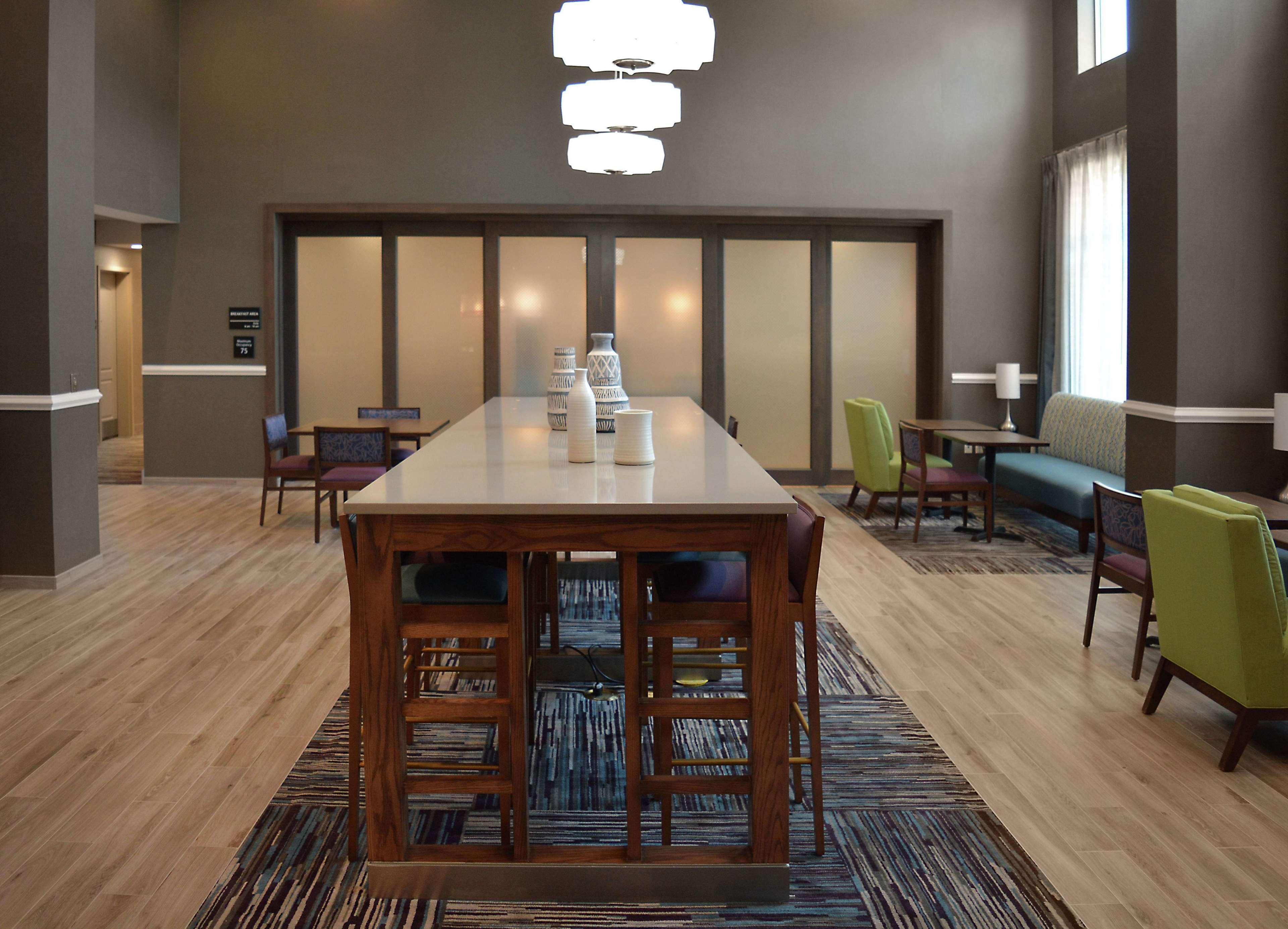 Hampton Inn & Suites Philadelphia/Media Exteriör bild