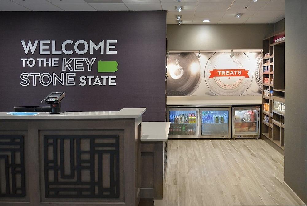 Hampton Inn & Suites Philadelphia/Media Exteriör bild