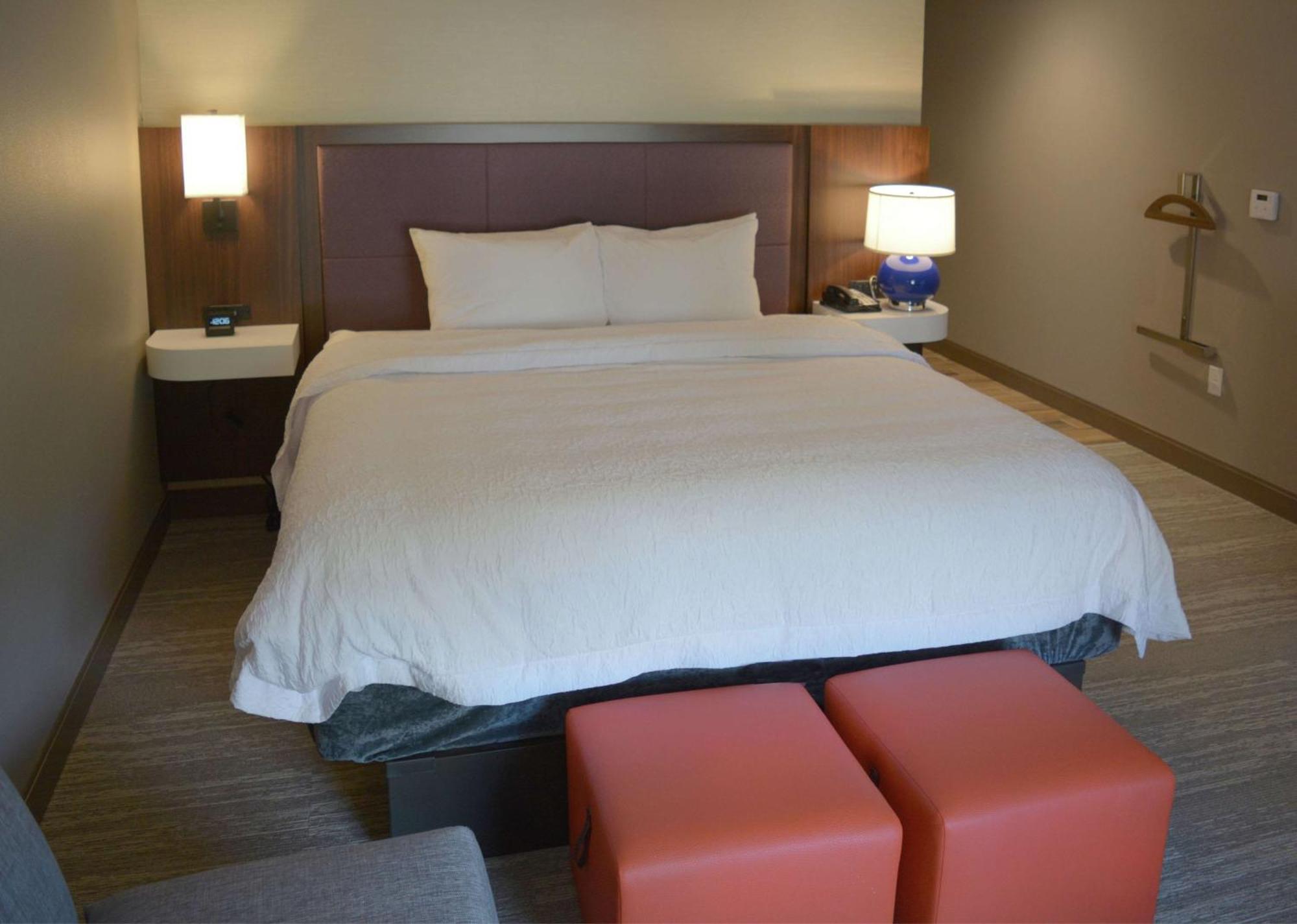 Hampton Inn & Suites Philadelphia/Media Exteriör bild