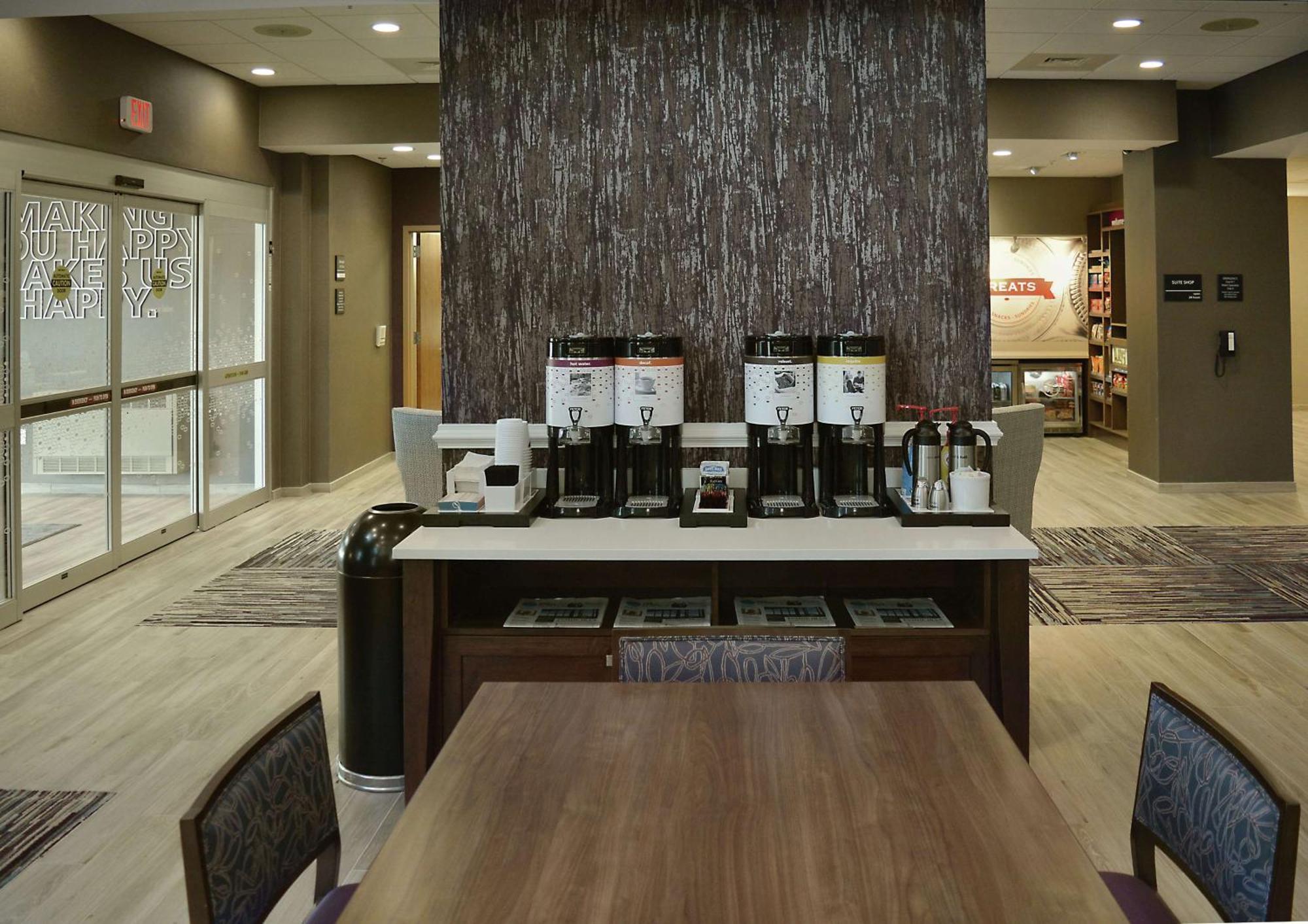 Hampton Inn & Suites Philadelphia/Media Exteriör bild